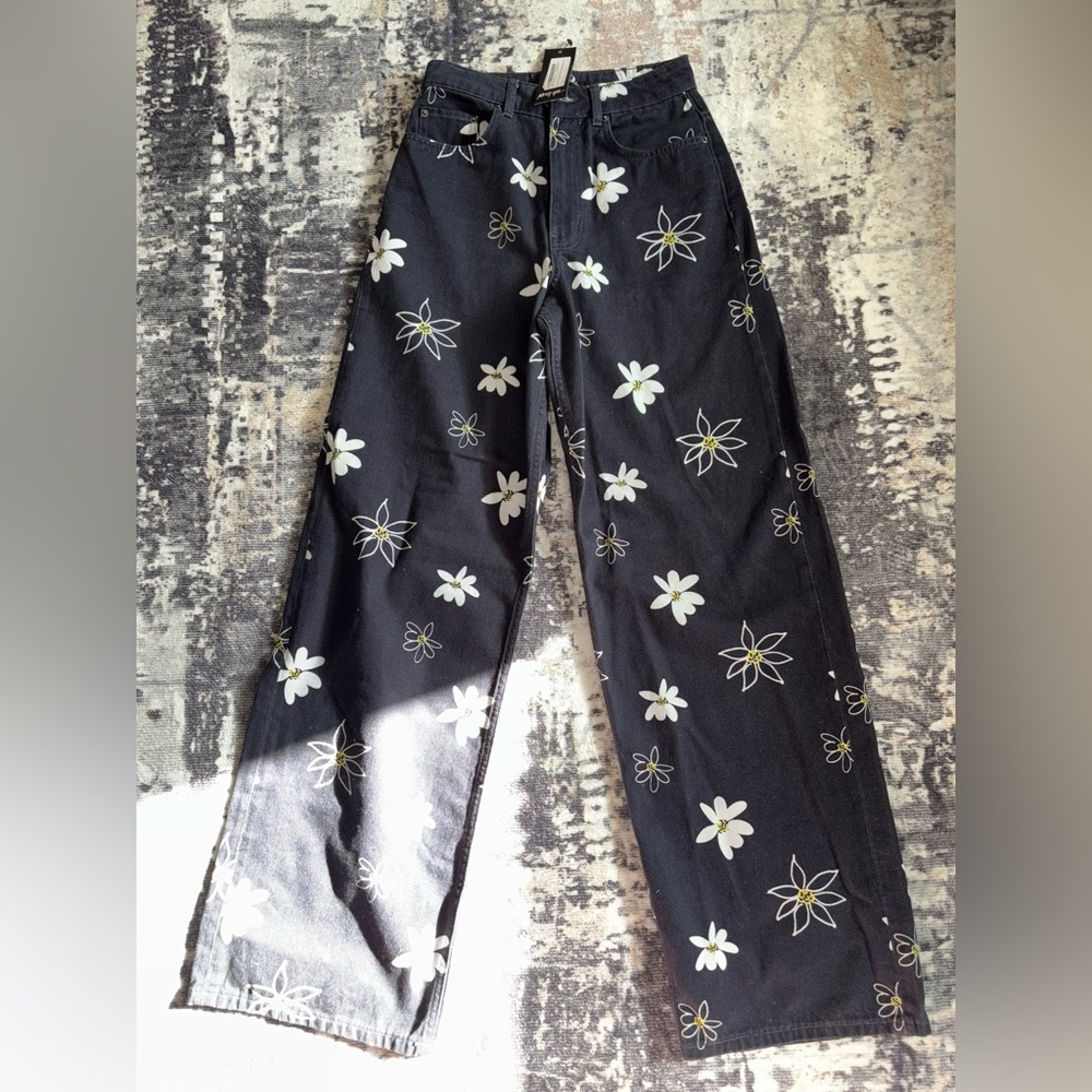 New nasty gal daisy print indigo wide leg baggy jeans size 8